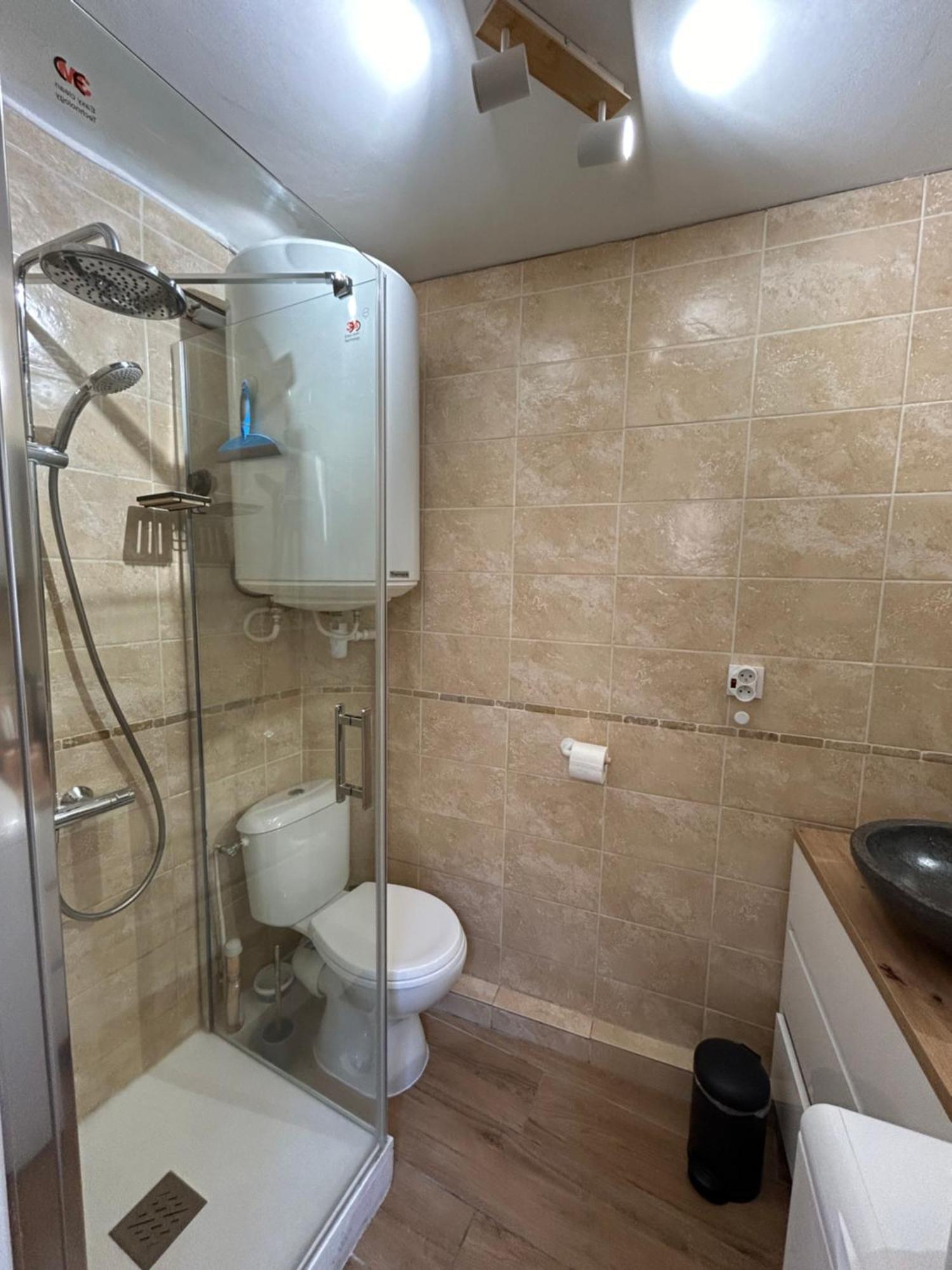 شقة Duplex Climatise Proche Port تولون المظهر الخارجي الصورة